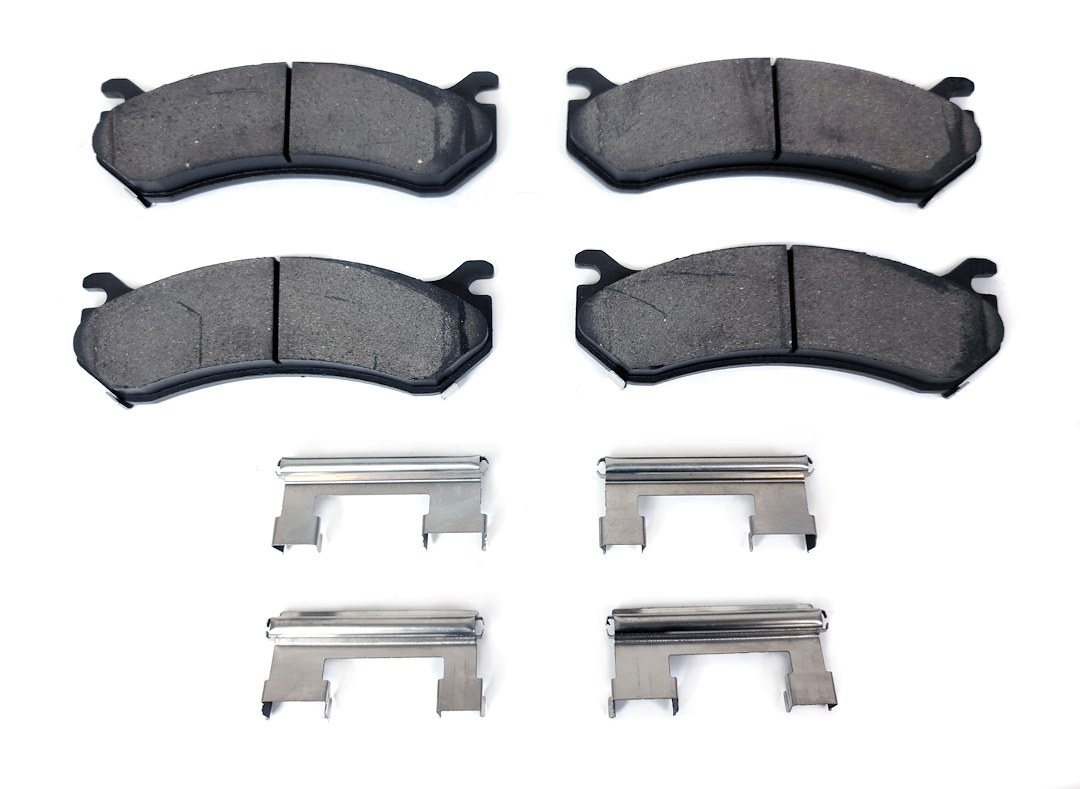 Baer Brakes Brake Pad, Claw, Fmsi Number D0785, Ceramic, Set of 4, With Wear Indicator and Mounting Hardware – D0785