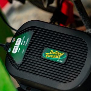 Battery Tend Battery Charger, For 12 Volt and 24 Volt Batteries – 022-0258-DL-WH
