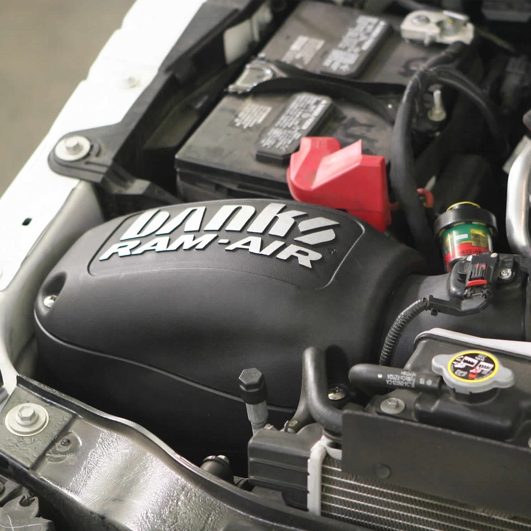 Banks Cold Air Intake, Ram-Air ®, Black Polyethylene Tube, Red Filter, With Air Box – 42215