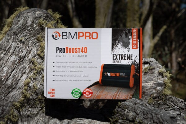 Bmpro Battery Charger, For 12 Volt Batteries, 18 Volt Power Supply/ 32 Volt Solar Power Supply, Three Stage Battery Charger – PROBOOST40