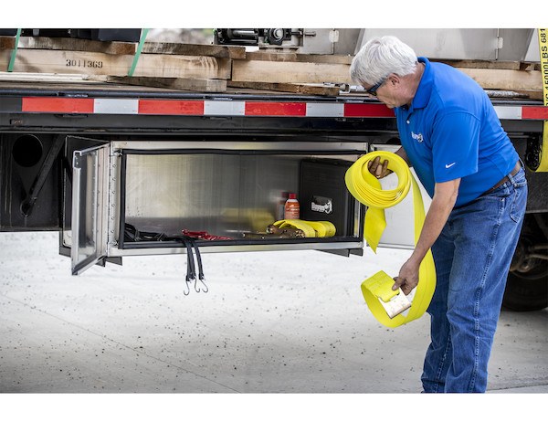 Buyers Products Recovery Strap, 4 Inch Width X 27 Foot Length, Rated to 15000 Pounds, Without Sleeve, With Flat Hook, Yellow – 1903070