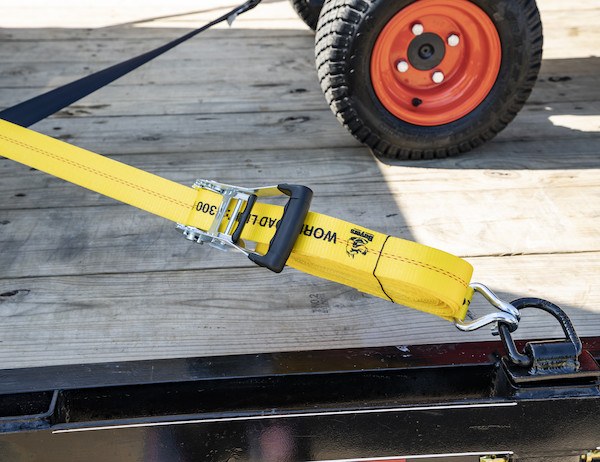 Buyers Products Tie Down Strap, Cargo Tie Down, 30 Foot Long, 3300 Pound Load Capacity, 10000 Pound Break Strength, With Ratchet, Polyester – 5483000
