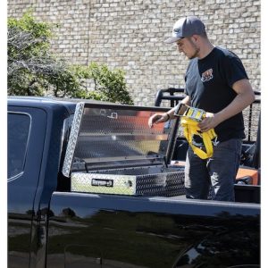 Buyers Products Tie Down Strap, Cargo Tie Down, 30 Foot Long, 3300 Pound Load Capacity, 10000 Pound Break Strength, With Ratchet, Polyester – 5483000