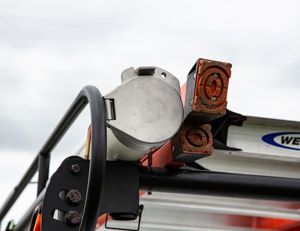 Buyers Products Ladder Rack Conduit Carrier, For Use with 6 Inch Diameter Pipe, Includes Clamps and Carrier Caps, Aluminum, Pipe Sold Separate – CC600