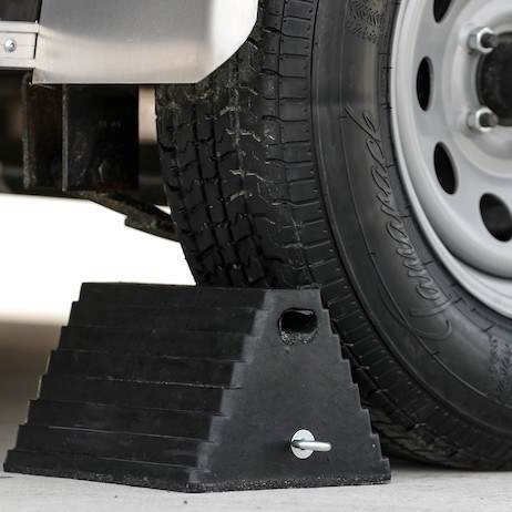 Buyers Products Wheel Chock, Black, Rubber, Single, 6 Inch Height, With Chain Eye – WC1086