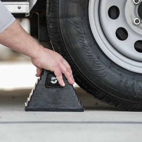 Buyers Products Wheel Chock, Black, Rubber, Single, 6 Inch Height – WC6810L