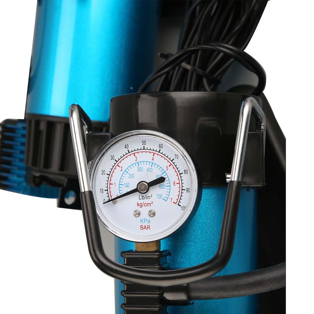 Bulldog Winc Air Compressor, Portable, For 225/60R18 Tires, 100 PSI Maximum Working Pressure, 1.2 Cubic Feet Per Minute(cfm) – 41001