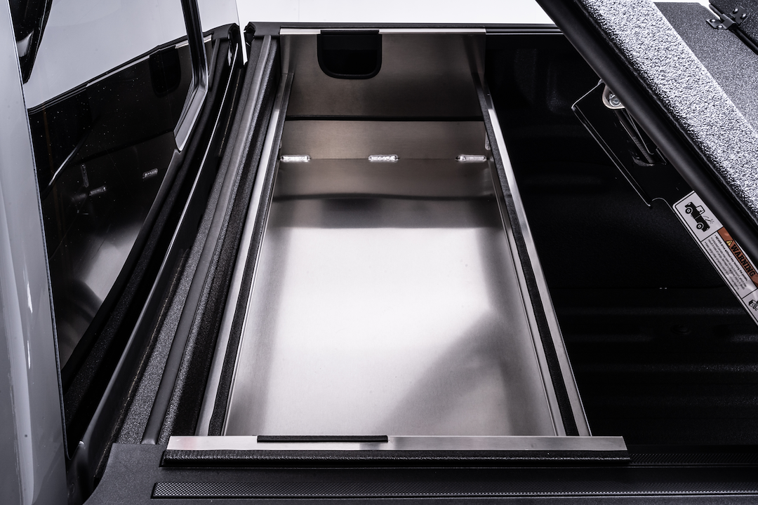 Diamondback Cargo Organizer, Cross Bin 8, Mounts to Truck Bed Rail, 8 Inch Depth – GS14-CB188