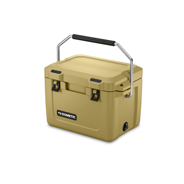 Dometic Outd Beverage Cooler, Patrol, 20.7 Inch Width X 14 Inch Depth X 14.9 Inch Height Overall Dimension, 18.8 Liter, Holds 15 Cans – 9600028792