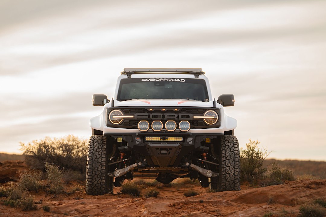 DV8 Offroad Bumper, Tubular Design, High Profile, Mounting Hardware Included, Without Grille Guard, Without Winch Mount, With Skid Plate – FBFR-02