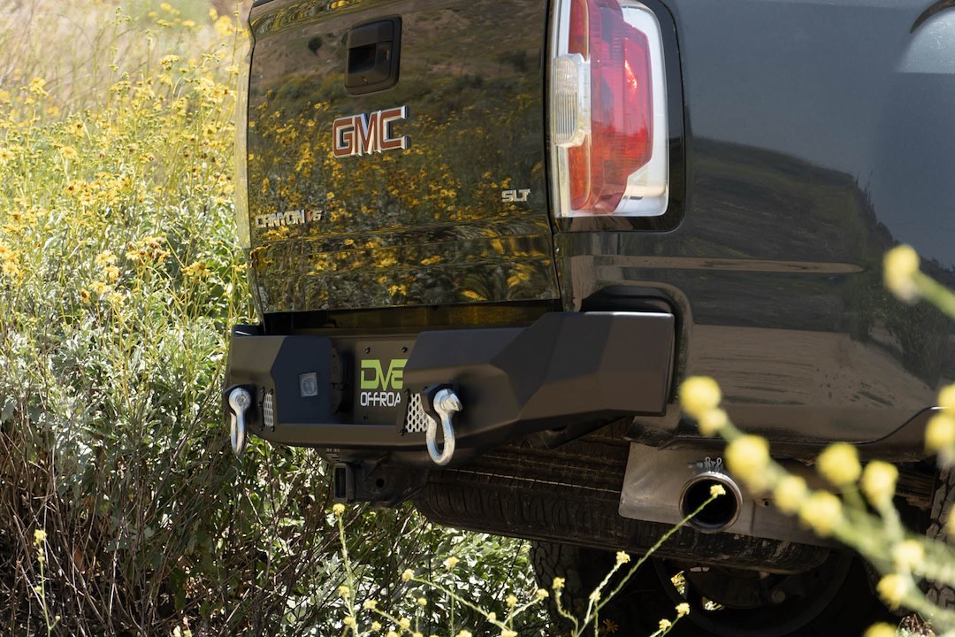 DV8 Offroad Bumper, Mto Series, Modular Design, High Clearance, Bolt-On, Mounting Hardware Included, With 2 D-Ring Shackles – RBCS3-01