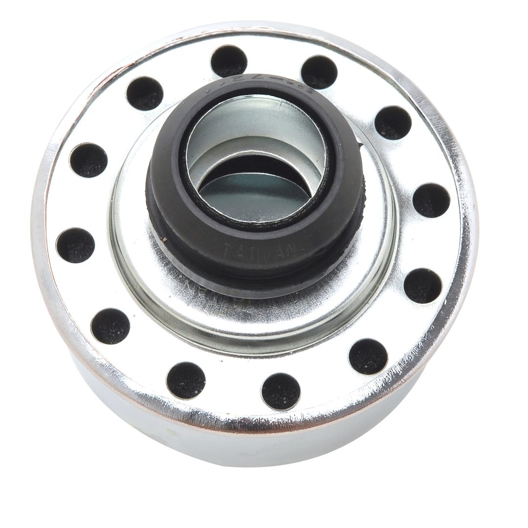 Edelbrock Crankcase Breather Cap, Round, Push-On, Chrome with Inscribed Edelbrock Script, With Grommet – 4405