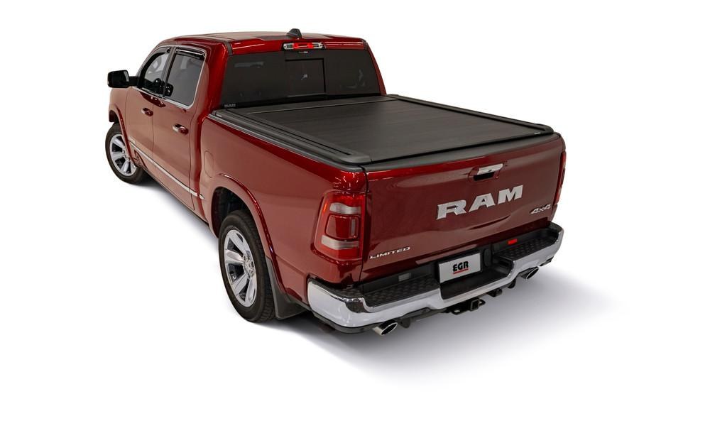 EGR Tonneau Cover, Rolltrac, Hard Power Retractable, Standard Profile, Textured Powder Coated Matte Black, Aluminum, Remote Control Lock – RT038811E
