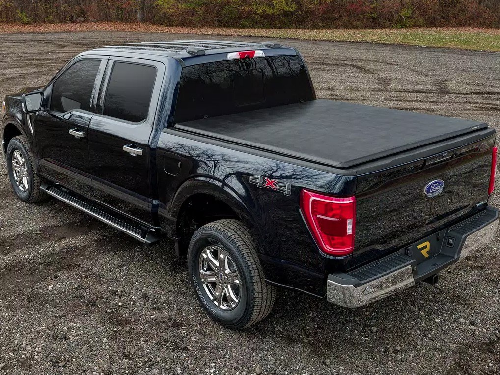 Extang Tonneau Cover, Trifecta™ 2.0, Soft Folding, Low Profile, 2 Folds/ 3 Panels, Not Hinged IN Front, Textured Black, Aluminum/ Vinyl – 92455EXT