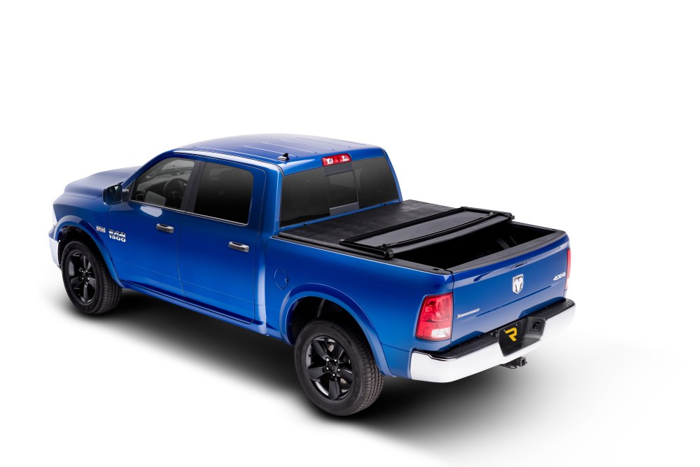 Extang Tonneau Cover, Trifecta™ 2.0, Soft Folding, 2 Folds/ 3 Panels, Not Hinged IN Front, Lockable Via Tailgate Lock, Black, Vinyl – 92570