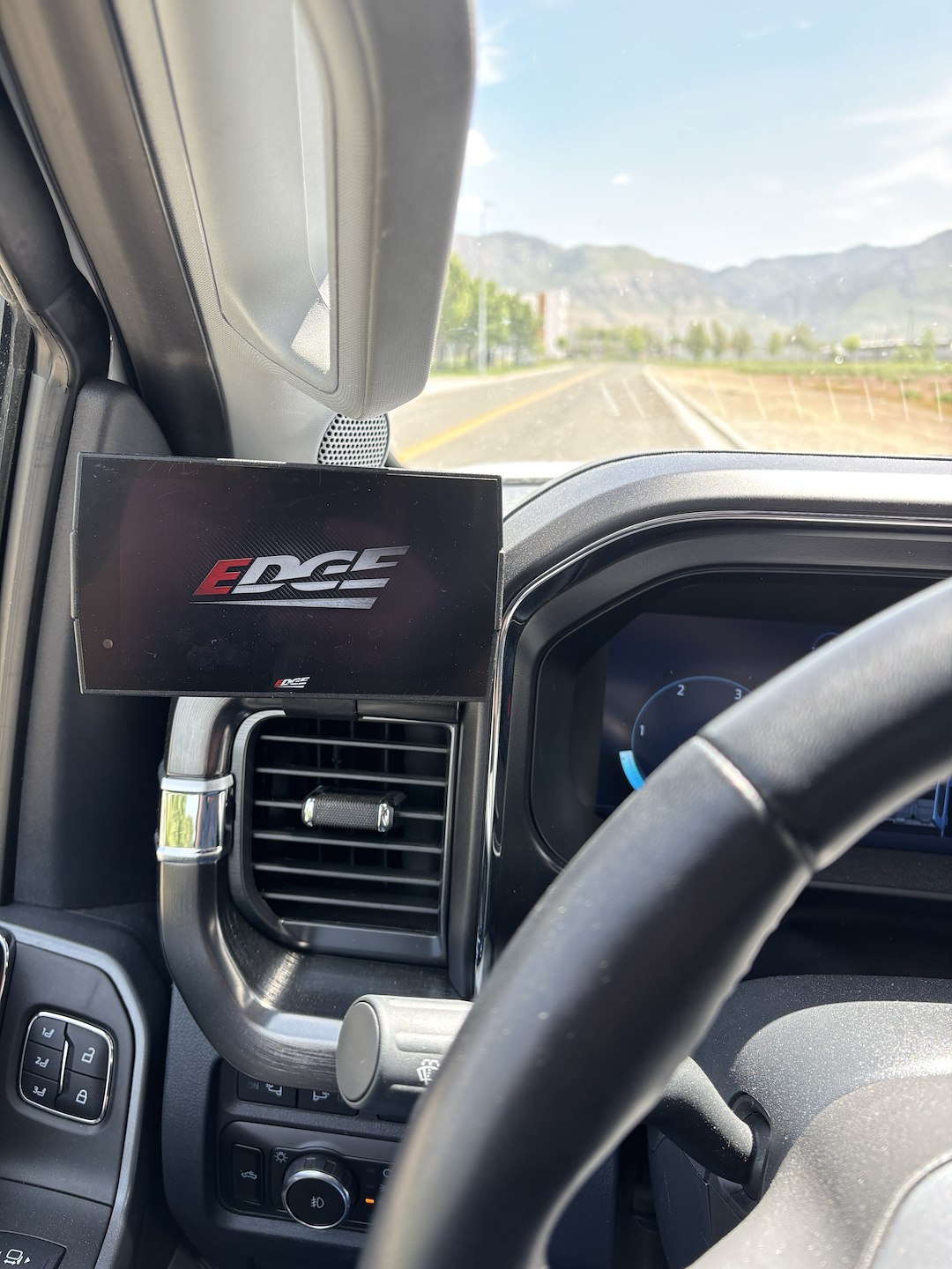 Edge Computer Chip/ Module, Ezx, Performance/ Economy and Towing, Use with Smartphone, With 5 Power Levels Adjustable On-The-Fly Controls – 12713-3