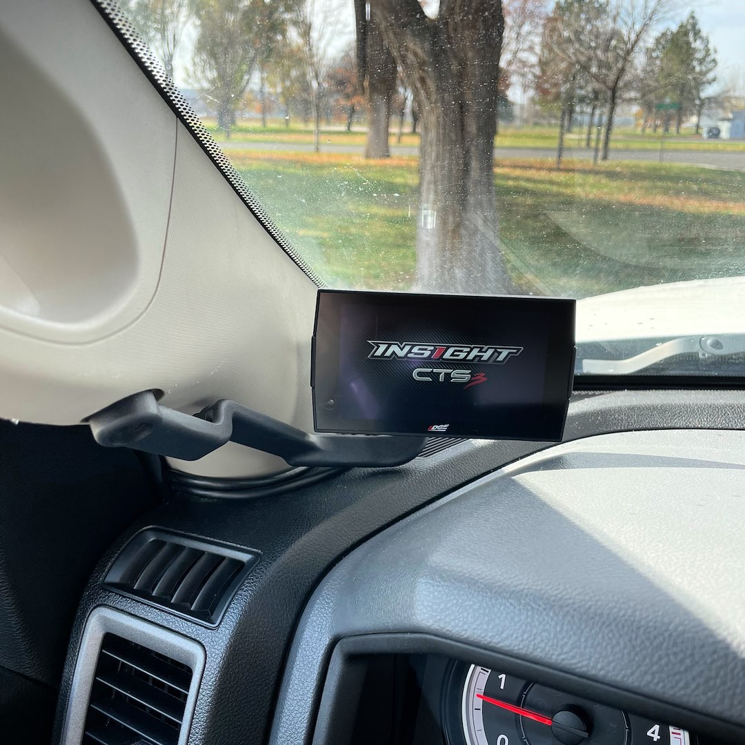 Edge Performance Gauge/ Monitor Mount, For Use with CTS3/ Insight/ Evolution/ Juice/ Older Models of CTS2 and CS2 Devices – 38602