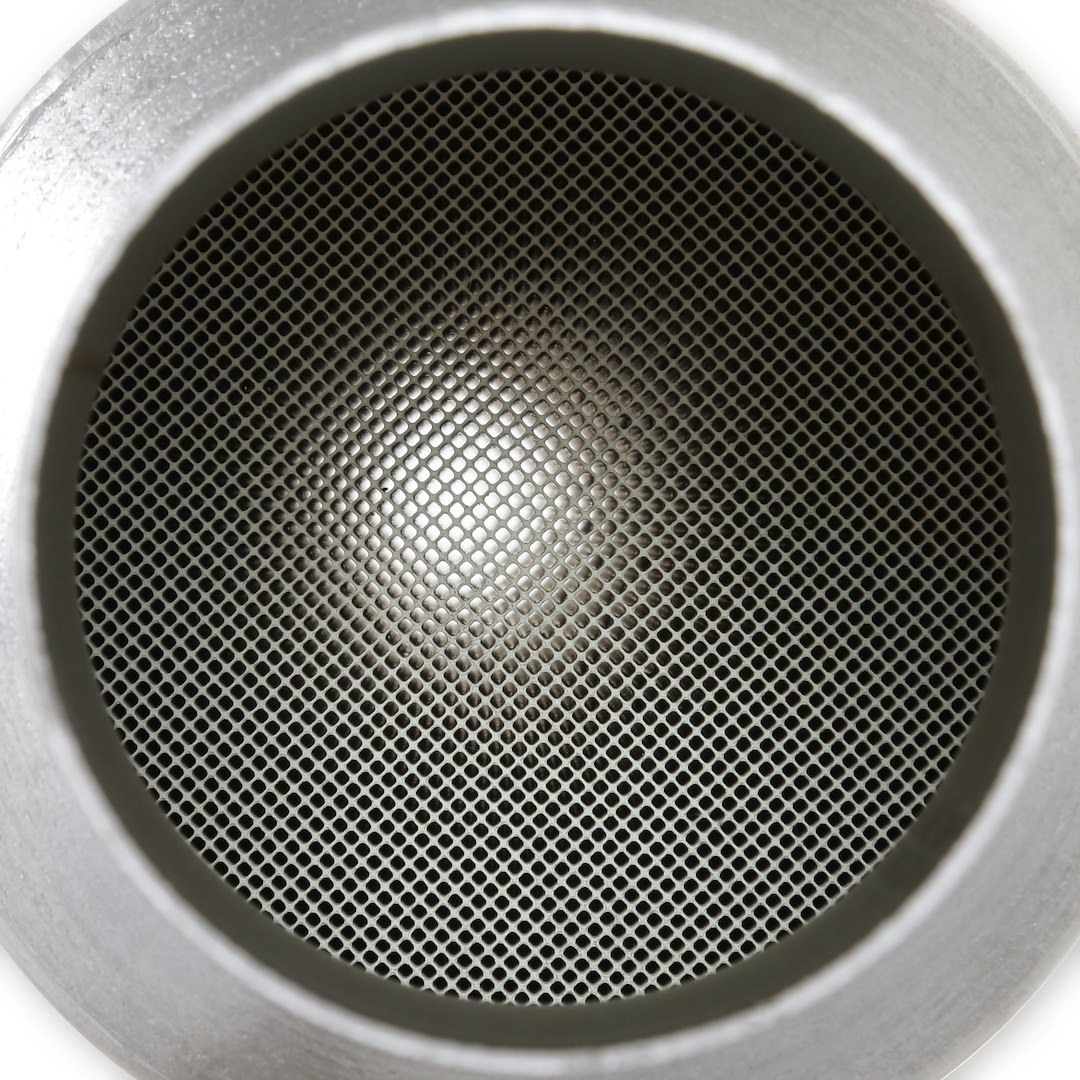 Flowmaster Catalytic Converter, 223 Series, Stainless Steel, Single 2-1/2 Inch Slip Fit Inlet, Single 2-1/2 Inch Slip Fit Outlet – 2230125