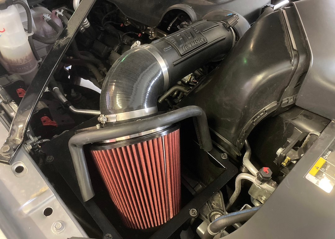 Flowmaster Cold Air Intake, Custom Molded Black Cross-Linked Polyethylene (xlpe) High-Flow Intake – 615212