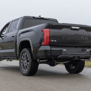 Flowmaster Exhaust System Kit, American Thunder ® Cat Back System, 409 Stainless Steel, With Mufflers, 3 to 2-1/2 Inch Pipe Diameter – 818140