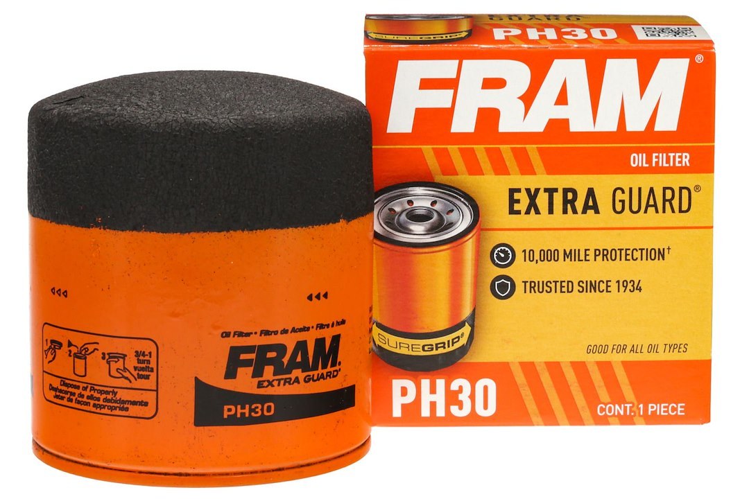 FRAM Oil Filter, Extra Guard®, Spin on Style, Cellulose/ Synthetic Filter Material, Without Anti Drain Back Valve, Without Bypass Valve – FPH30WM