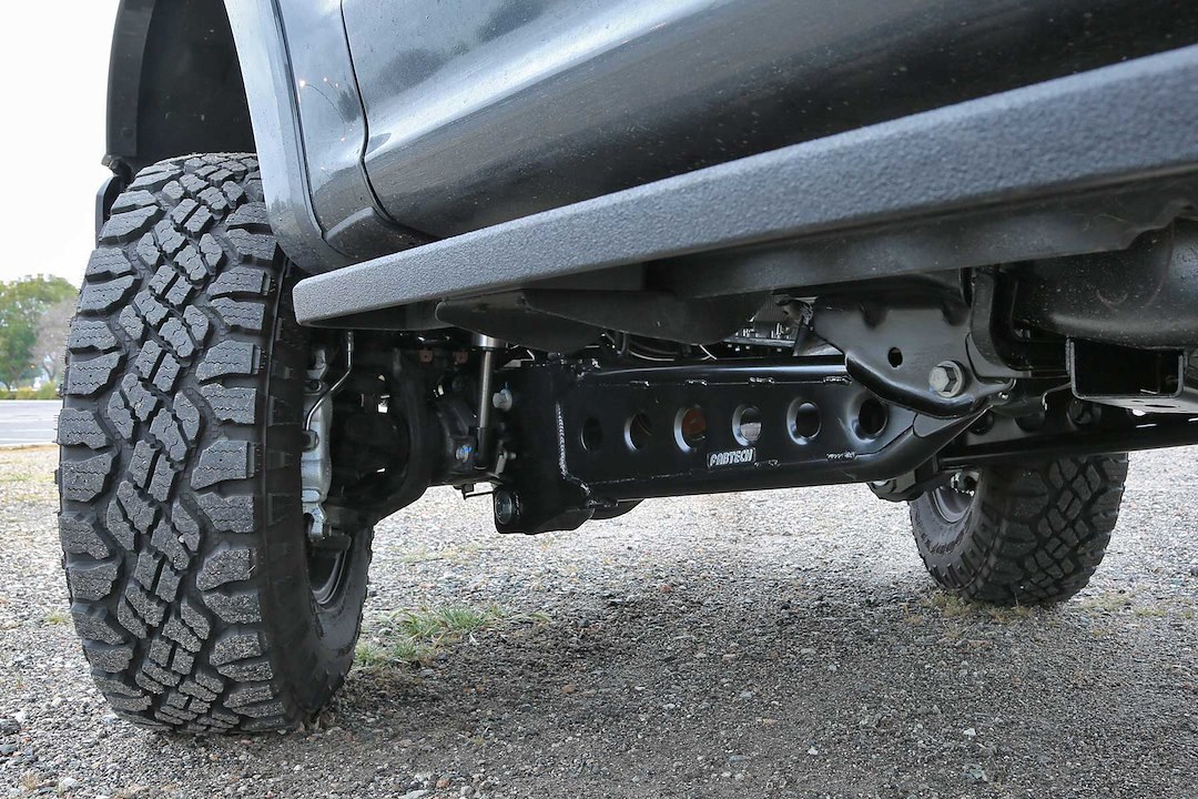 Fabtech Radius Arm, Use with 4 Inch to 8 Inch Suspension – FTS22321