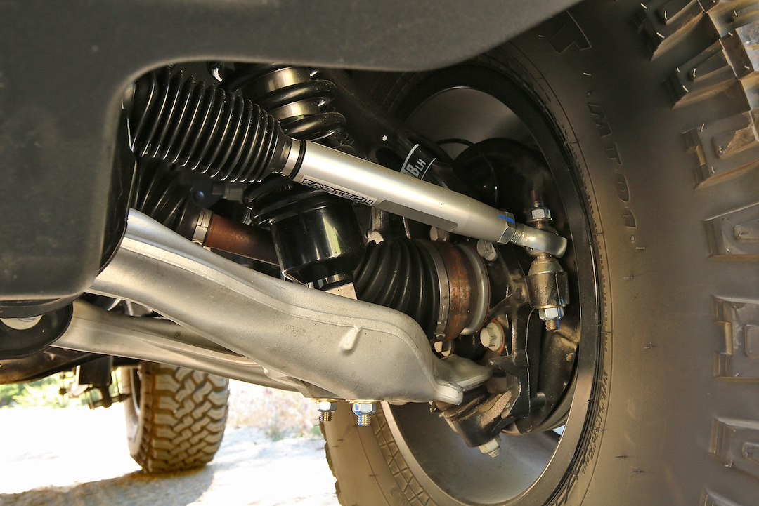 Fabtech Tie Rod Assembly, Non Rebuildable, Non Greasable, With Boots/ Heim Joints/ Hardware – FTS22349