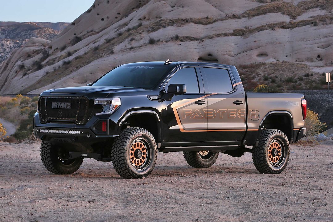 Fabtech Lift Kit Suspension, Stealth, 6 Inch Front Lift, 6 Inch Rear Lift – K1220M