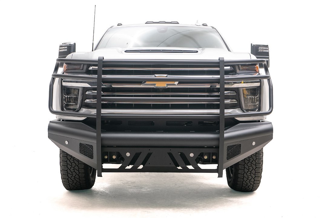 Fab Fours Bumper, Black Steel Elite, One Piece Design, Mounting Hardware Included, With Grille Guard, Without Winch Mount – CH20-Q4960-1