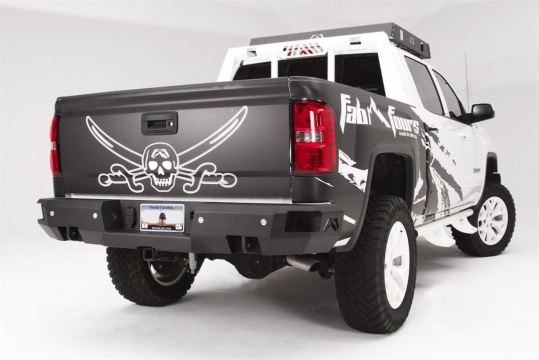 Fab Fours Bumper, Premium, One Piece Design, Mounting Hardware Included, With D-Ring Mounts, Compatible with OEM Receiver Hitch – CS14-W3151-1