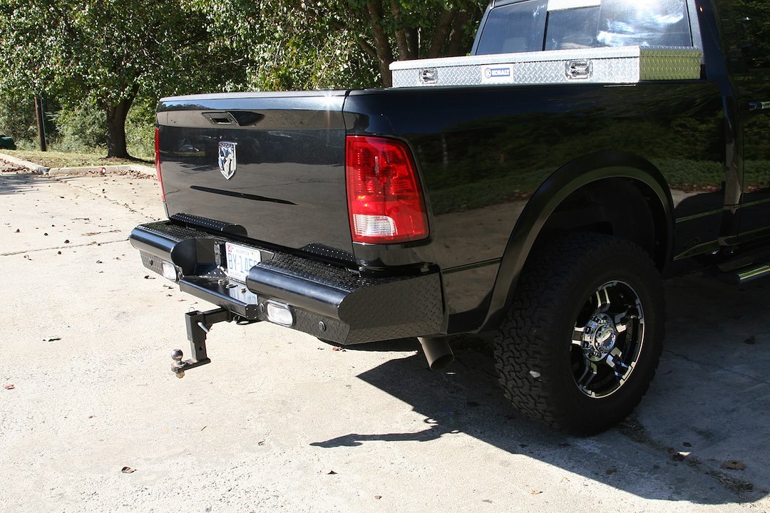 Fab Fours Bumper, Black Steel, One Piece Design, Mounting Hardware Included, With Two 6 Inch Oval LED Backup Lights – DR03-T1050-1