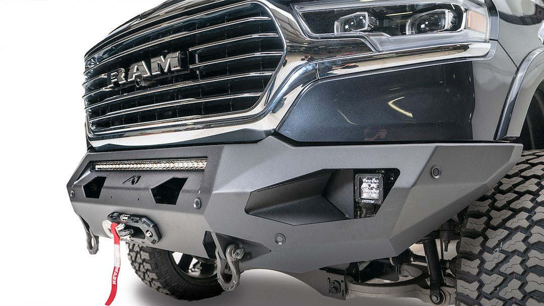 Fab Fours Bumper, Matrix Series, One Piece Design, Mounting Hardware Included, Without Grille Guard – DR10-X2951-1