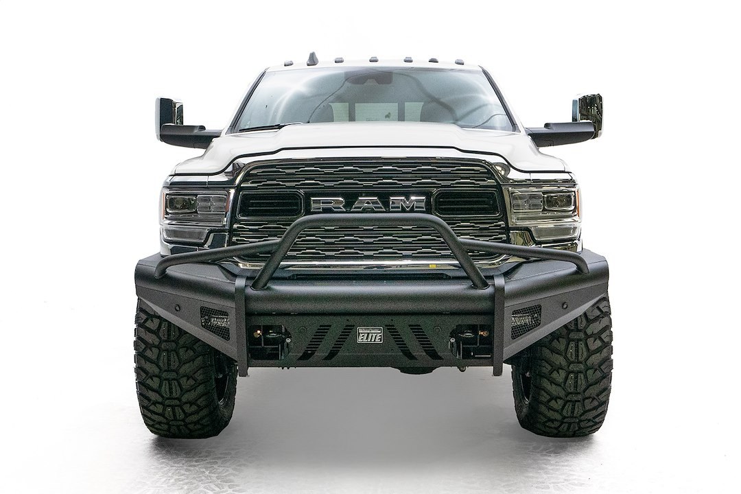 Fab Fours Bumper, Black Steel Elite, One Piece Design, Mounting Hardware Included, With Pre-Runner Guard, Without Winch Mount – DR19-Q4462-1