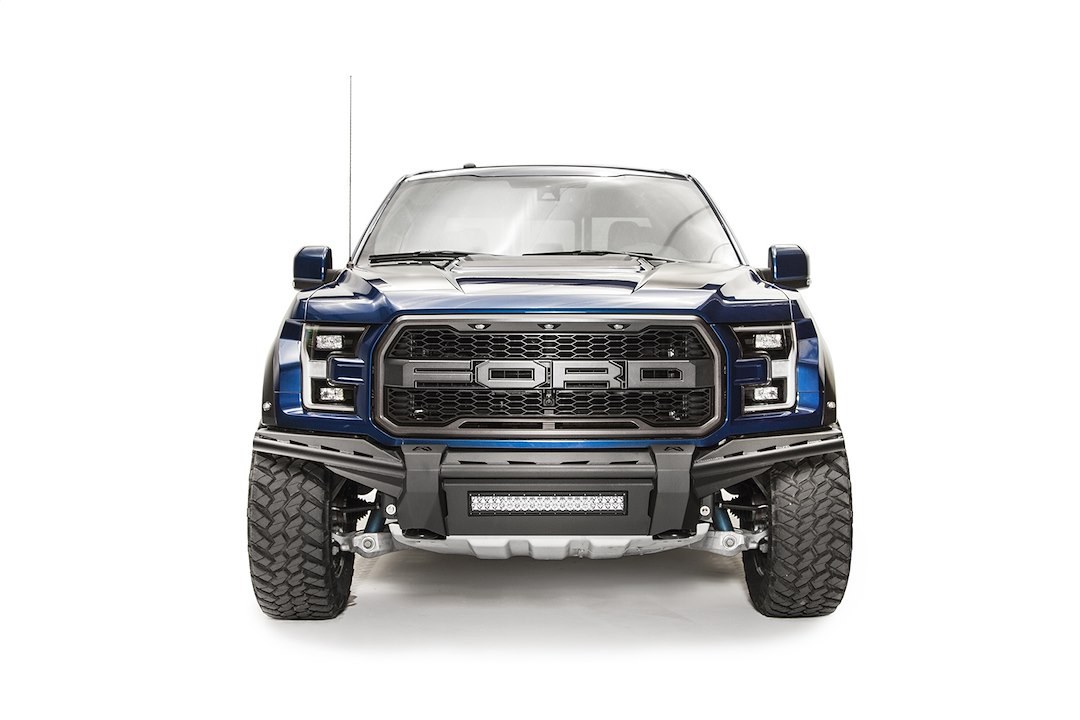 Fab Fours Bumper, Aero, One Piece Design, Mounting Hardware Included, Without Grille Guard, Without Winch Mount, Without Tow Hooks – FF17-D4371-1