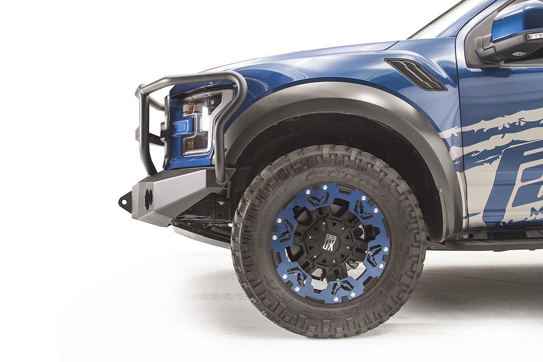 Fab Fours Bumper, Premium, One Piece Design, Mounting Hardware Included, With Grille Guard, With Internal Winch Mount – FF17-H4350-1