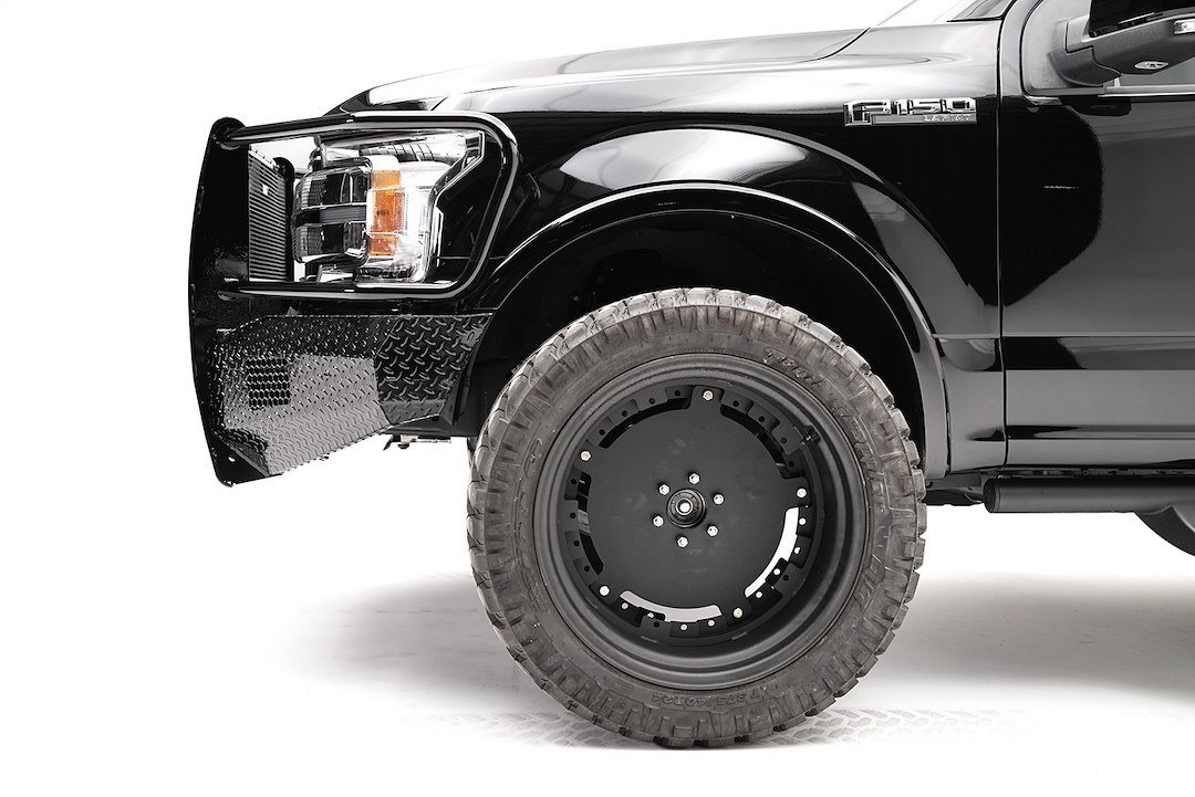 Fab Fours Bumper, Black Steel, One Piece Design, Mounting Hardware Included, With Grille Guard, Without Winch Mount, With Tow Hooks – FF18-K4560-1