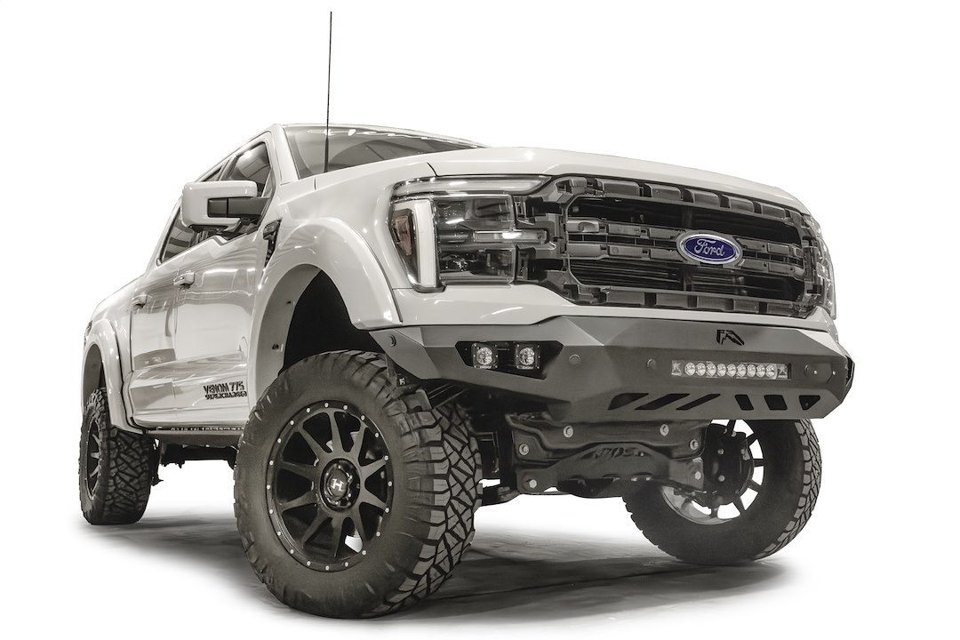Fab Fours Bumper, Vengeance, One Piece Design, Mounting Hardware Included, Without Grille Guard, Without Winch Mount, Without Tow Hooks – FF24-D6551-1