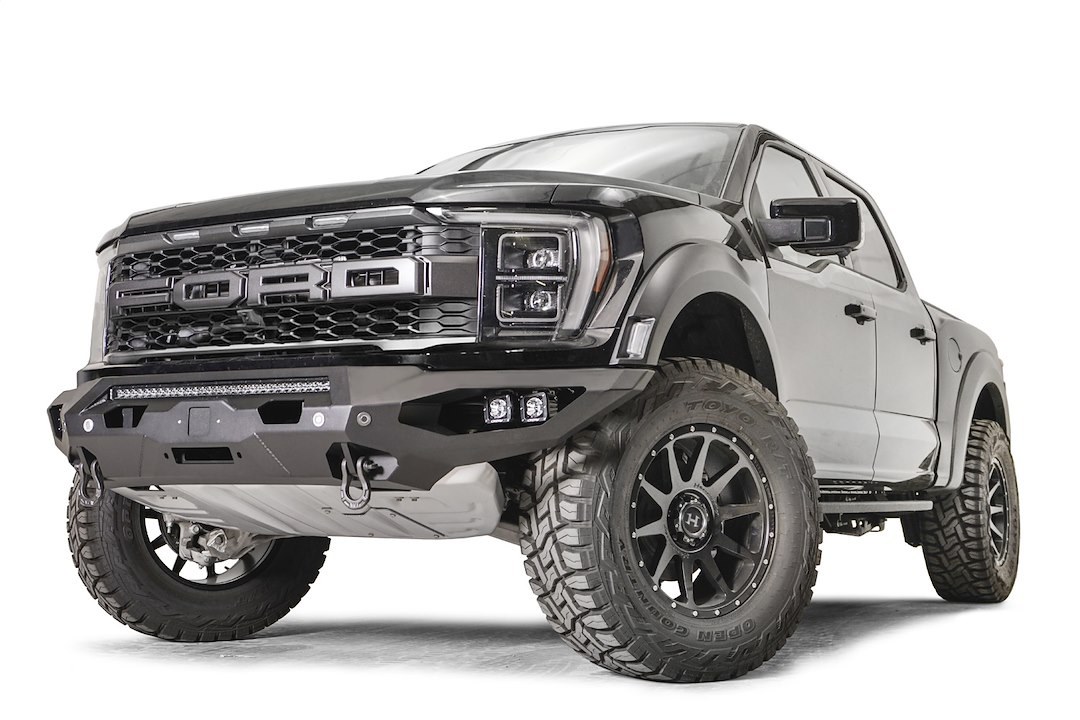Fab Fours Bumper, Matrix Series, One Piece Design, Mounting Hardware Included, Without Grille Guard – FR21-X5351-1