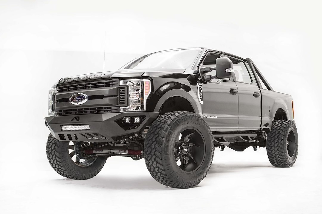 Fab Fours Bumper, Vengeance, One Piece Design, Mounting Hardware Included, Without Grille Guard, Without Winch Mount, Without Tow Hooks – FS17-V4151-1