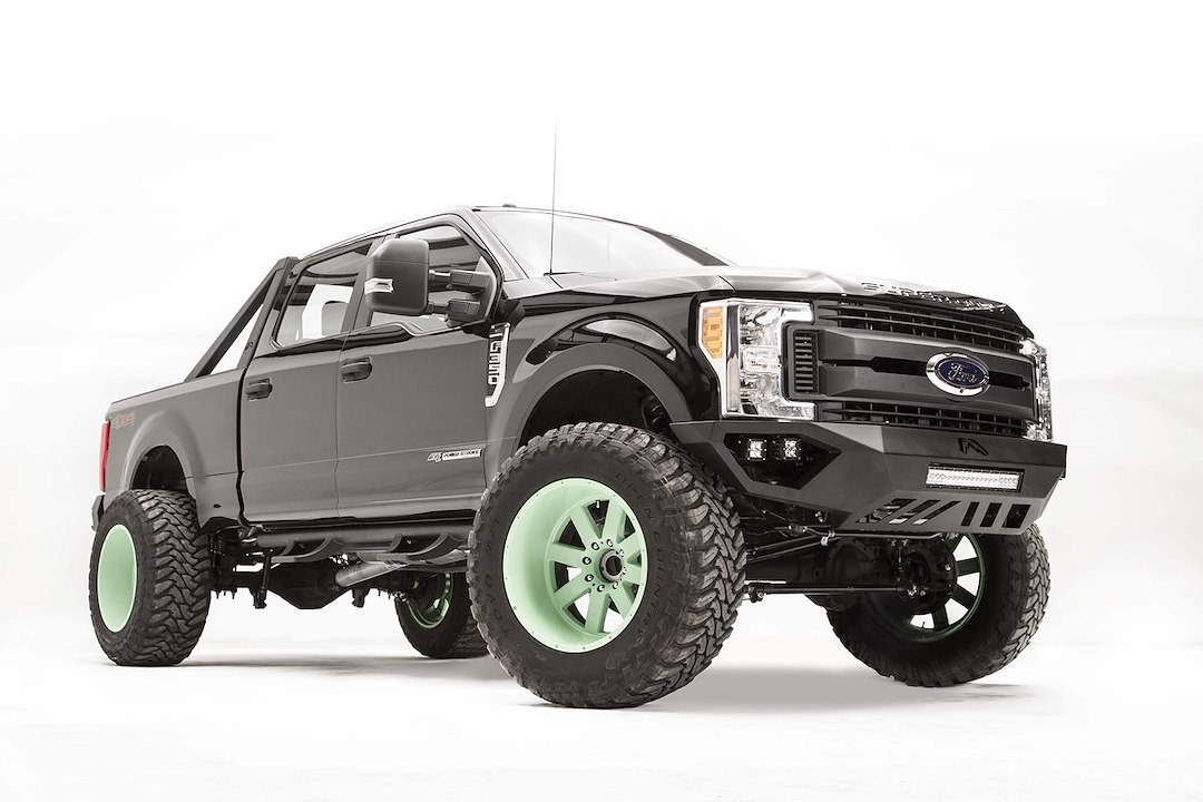 Fab Fours Bumper, Vengeance, One Piece Design, Mounting Hardware Included, Without Grille Guard, Without Winch Mount, Without Tow Hooks – FS17-V4151-1