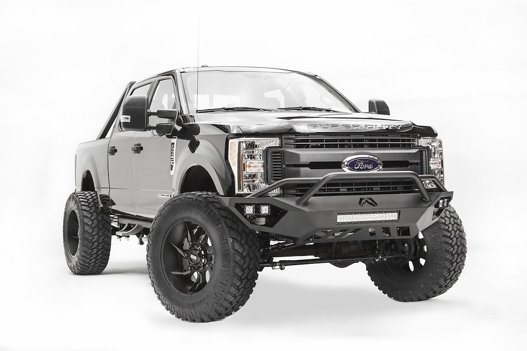 Fab Fours Bumper, Vengeance, One Piece Design, Mounting Hardware Included, With Pre-Runner Guard, Without Winch Mount – FS17-V4152-1
