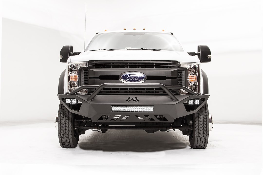 Fab Fours Bumper, Vengeance, One Piece Design, Mounting Hardware Included, With Pre-Runner Guard, Without Winch Mount – FS17-V4252-1