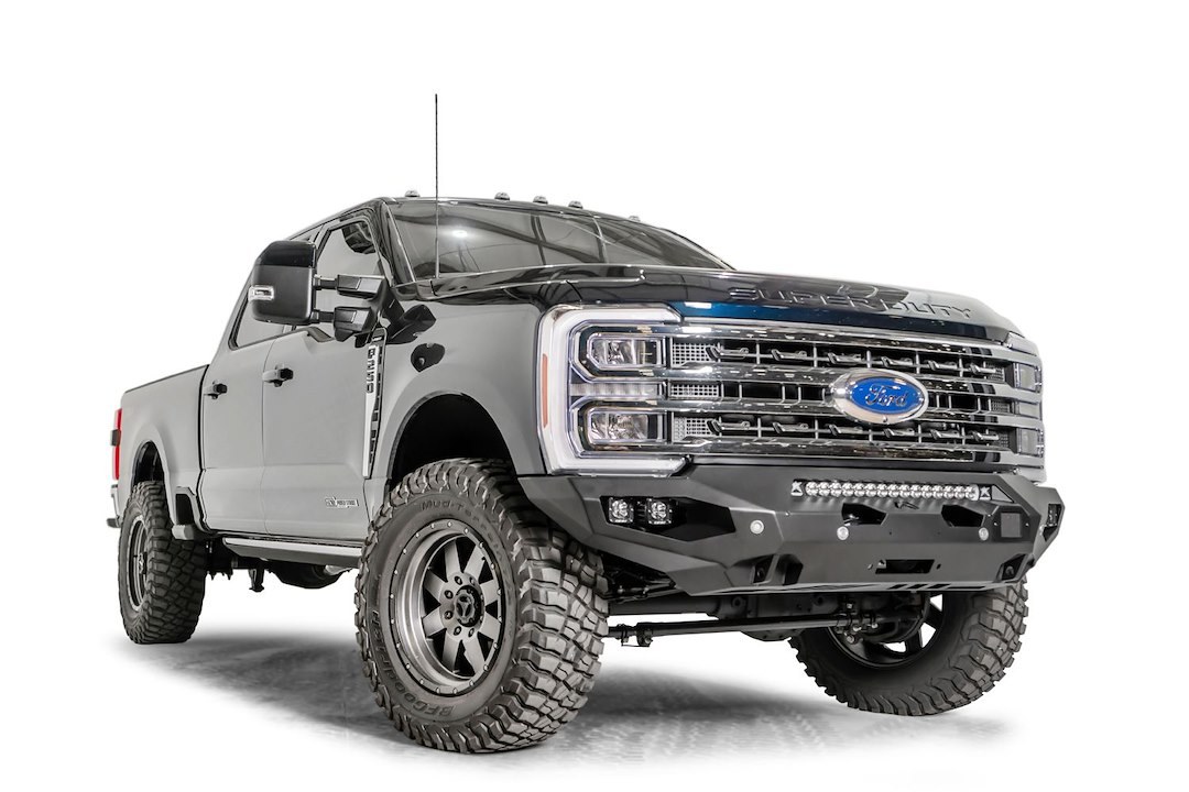 Fab Fours Bumper, Matrix Series, One Piece Design, Mounting Hardware Included, Without Grille Guard – FS23-X5951-1