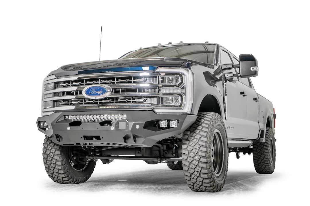 Fab Fours Bumper, Matrix Series, One Piece Design, Mounting Hardware Included, Without Grille Guard – FS23-X5951-1