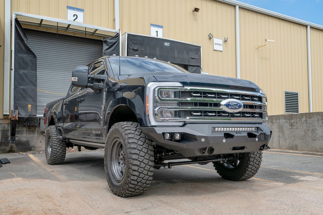 Fab Fours Bumper, Matrix Series, One Piece Design, Mounting Hardware Included, Without Grille Guard – FS23-X5951-1