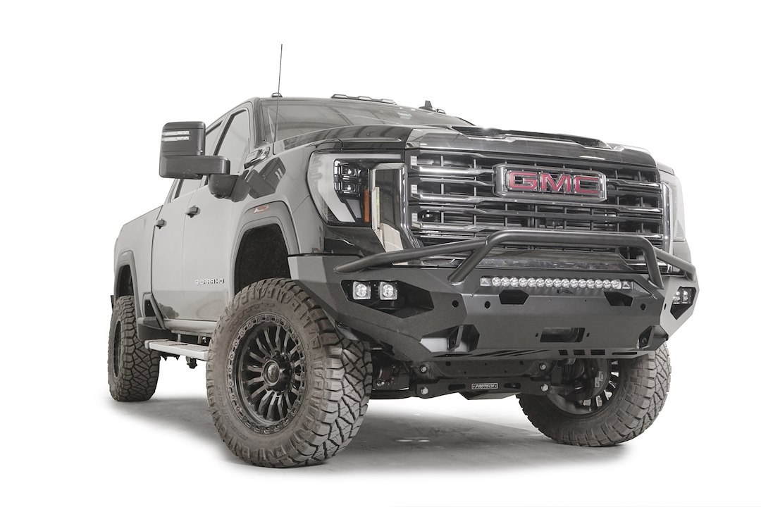 Fab Fours Bumper, Matrix Series, One Piece Design, Mounting Hardware Included, With Pre-Runner Guard – GM24-X6252-1