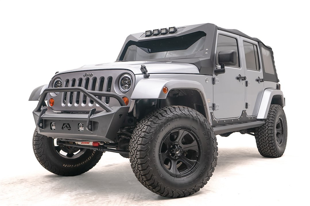 Fab Fours Bumper, Stubby Series, One Piece Design, Mounting Hardware Included, With Pre-Runner Guard, With External Winch Mount – JK07-B1952-1