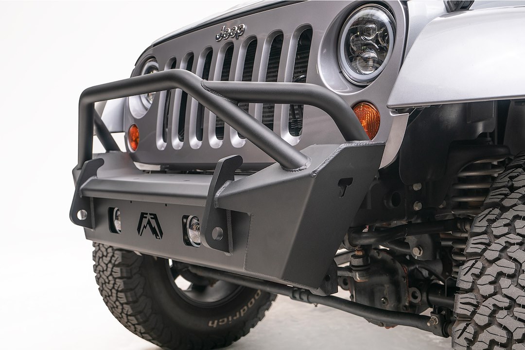 Fab Fours Bumper, Stubby Series, One Piece Design, Mounting Hardware Included, With Pre-Runner Guard, With External Winch Mount – JK07-B1952-1