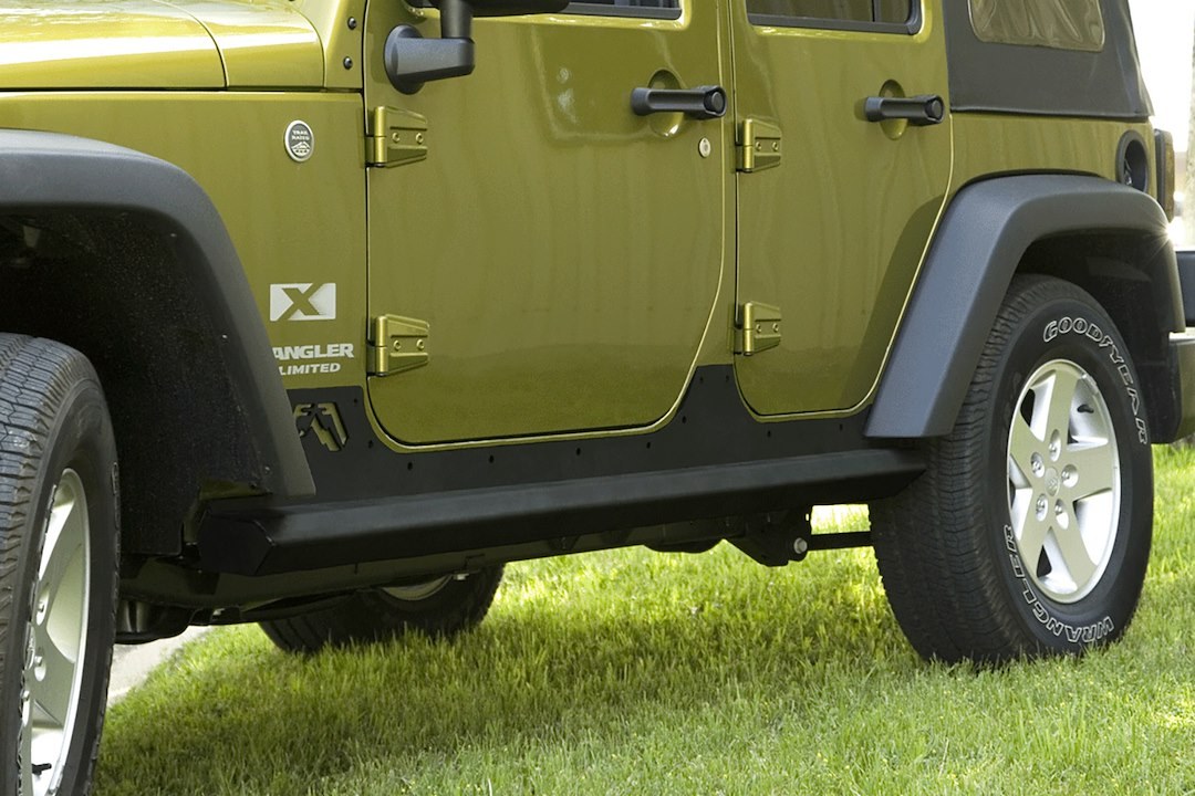 Fab Fours Rocker Panel Guard, Rock Slider, Flat, Painted, Black, Steel – JK07-G1250-1