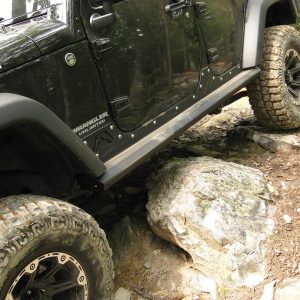 Fab Fours Rocker Panel Guard, Rock Slider, Flat, Painted, Black, Steel – JK07-G1250-1